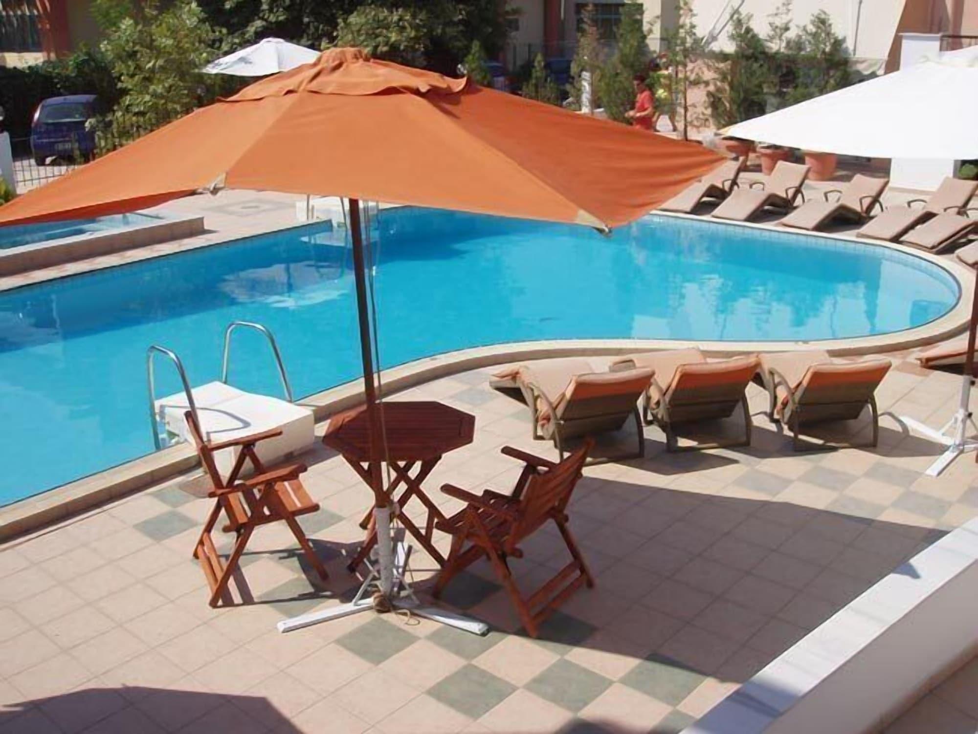 Filia Hotel And Apartments Limenas  Exterior photo