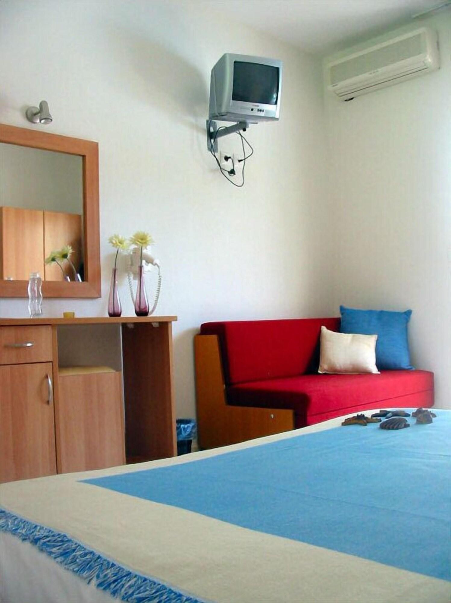 Filia Hotel And Apartments Limenas  Exterior photo