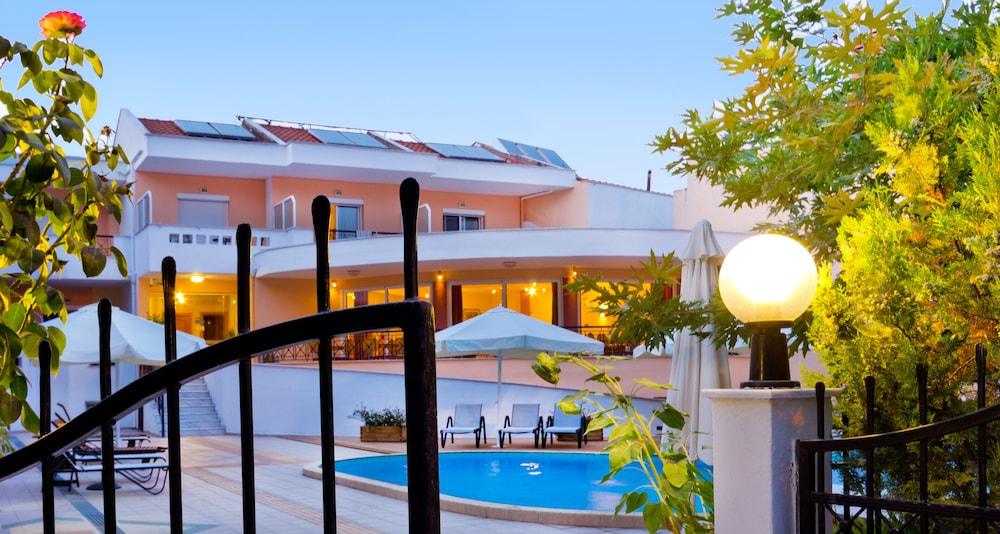 Filia Hotel And Apartments Limenas  Exterior photo