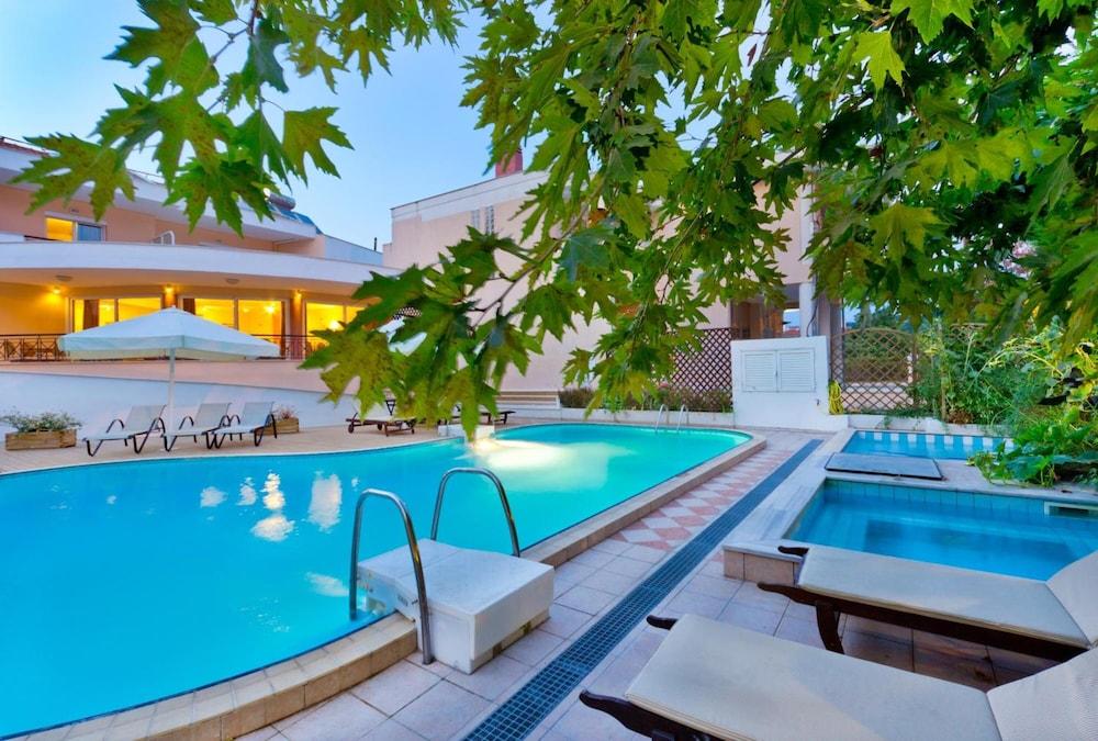 Filia Hotel And Apartments Limenas  Exterior photo